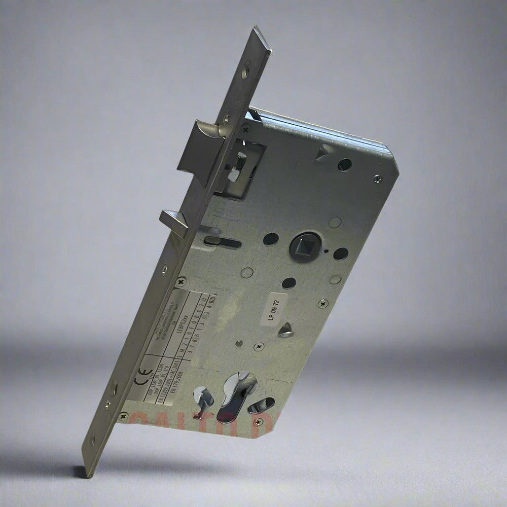 Salto LE8P02 mortice nightlatch, square forend